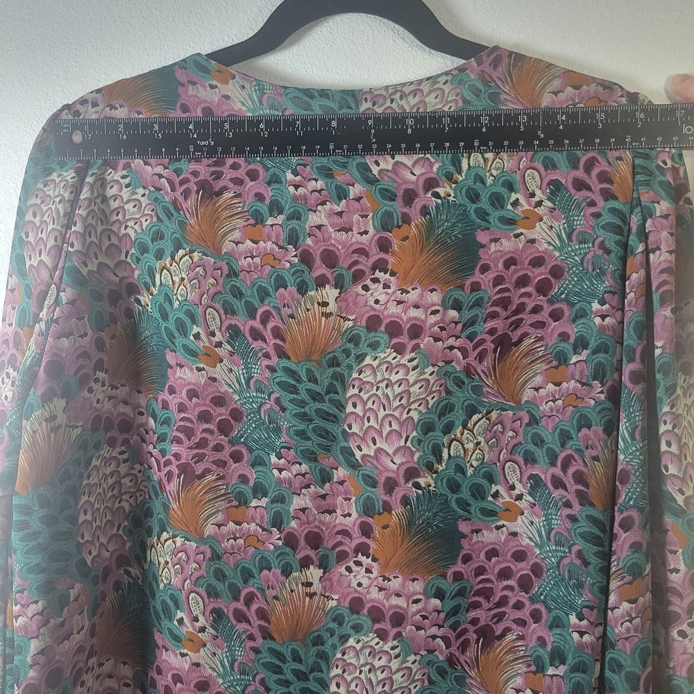 Colorful Patterned Blouse - Picture 2 of 7